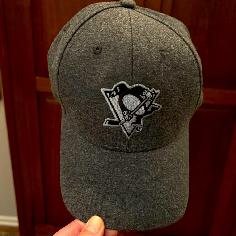 Pittsburgh Penguins NHL Hockey PPG Gray Embroidered Adjustable Baseball Hat Cap